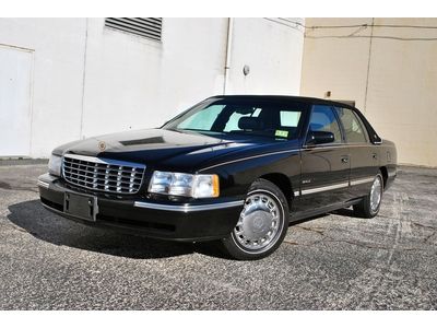 1999 cadillac deville! black on black, low miles, must see, no reserve