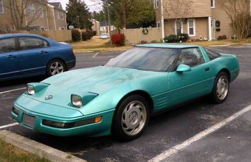 Chevrolet corvette-rare turquoise metallic color