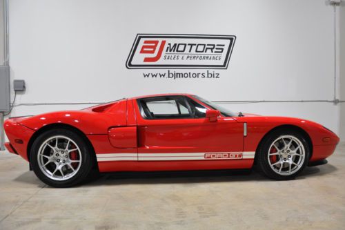 2005 ford gt gt 40  red with white stripes 3k miles
