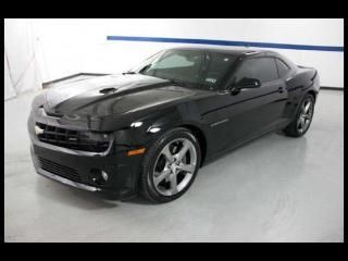 13 camaro ss, 6.2l v8,6 speed manual with /hurst, heated leather, hud, sunroof!
