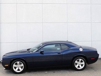 New 2013 dodge challenger sxt - delivery included!