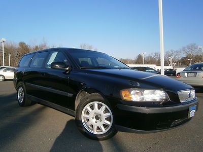 Low reserve fuel efficient well equipped 2001 volvo v70 wagon