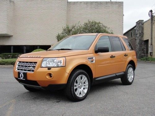 Beautiful 2008 land rover lr2 se, loaded with options, just serviced!!!