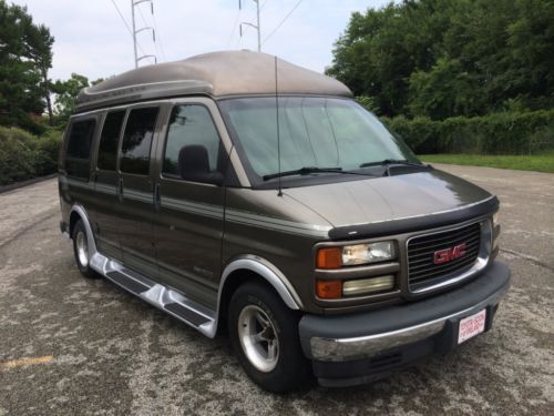 2002 gmc 1500 low miles conversion van one owner, leather ! no reserve !