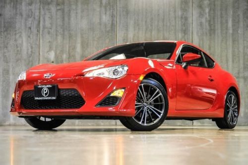 2013 scion fr-s coupe - 1ownr - 6speed - only 9k miles