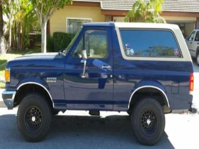 Ford bronco blue