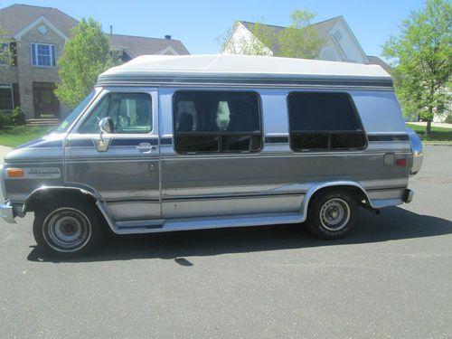 1994 chevrolet g20 hi-top conversion van--very low reserve