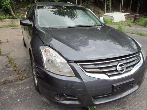 Wow!! 2012 nissan altima in-op storm damage $ave lo-miles lo reserve clean title