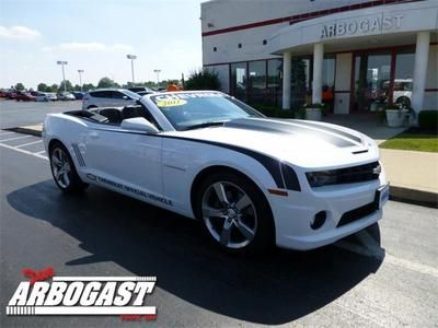 Only 2,149 miles! 2ss convertible - automatic trans - we finance - usa shipping!