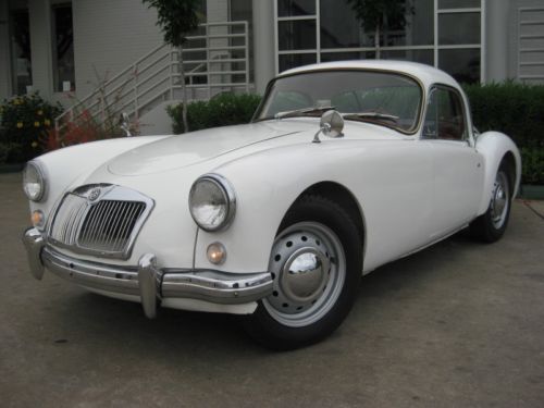 Timeless 1958 mga coupe, recent restoration , manual
