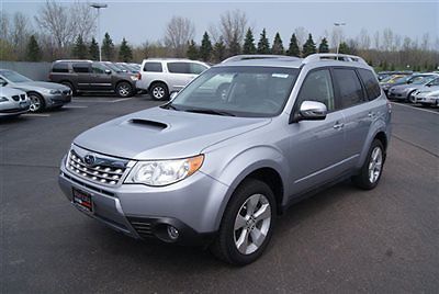 2013 forester awd xt touring with navigation, sunroof, bluetooth, 9792 miles
