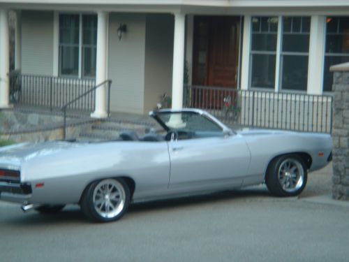1970 ford torino gt 5.8l convertible