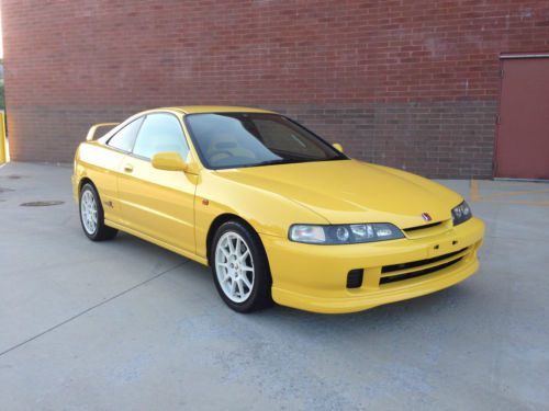 1999 jdm spec honda acura integra type r dc2 b18c5 rare yellow recaro interior