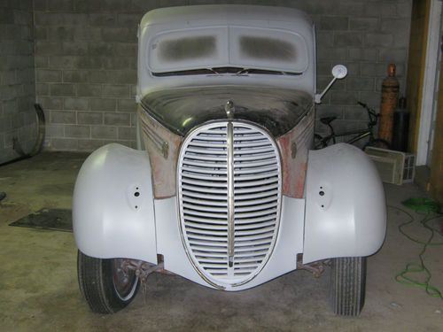 1939 ford vintage pickup truck
