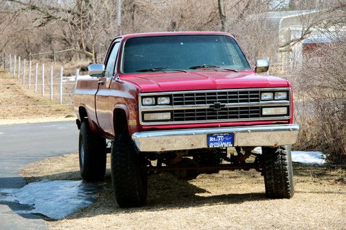 1985 chevrolet chevy k20 silverado 3/4 ton truck 4wd lifted with 37" tires