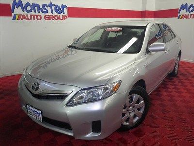 35k low miles 1 one owner finance autocheck silver automatic cloth seats wheels