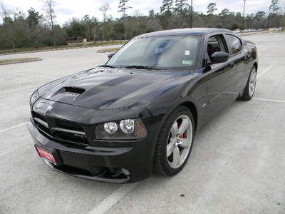 Immaculate condition 6.1l hemi leather moonroof only 47k miles