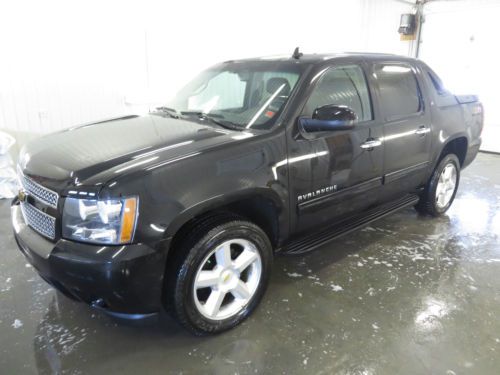 2011 chevrolet avalanche lt 4x4 heated leather, loaded!!! save thousands!!!