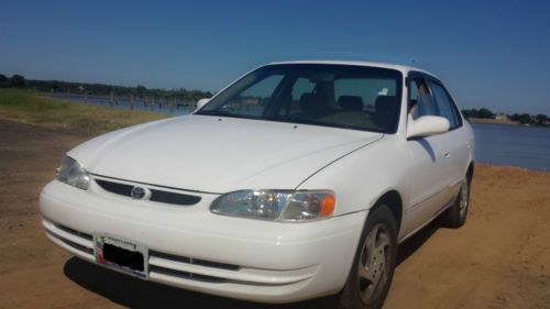 1998 toyota corolla le sedan 4-door 1.8l excellent engine and transmission