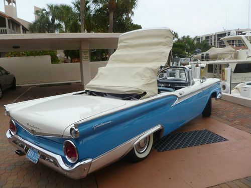 Ford fairlane convertible great cond 3 speed on colum