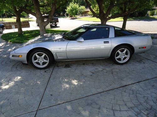 1996 chevrolet corvette coupe collector's edition hatchback only 469 ever made