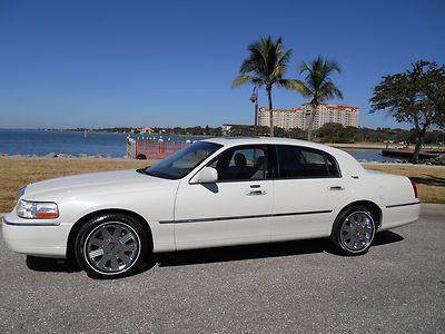 Limited one fl owned 61k mi moonroof michelins leather cd pure creampuff!!