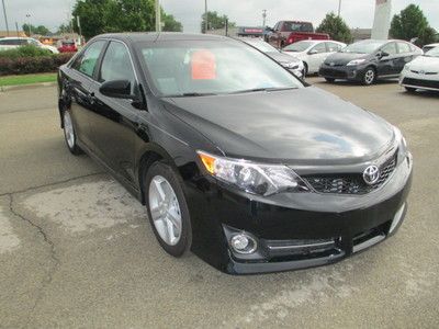 New 2012 toyota camry se with full warranty - must go!