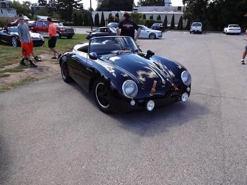Porsche 356 outlaw roadster clone with 911 engine