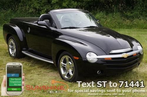 2005 chevrolet ssr convertible, 6.0l v8, only 12,000 miles, leather, memory seat
