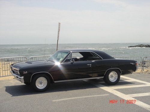 Beautiful 1967 black chevelle