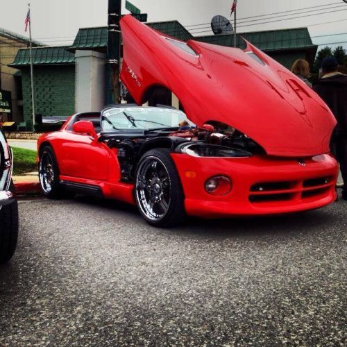 1994 dodge viper rt-10  red &#034;low miles&#034;