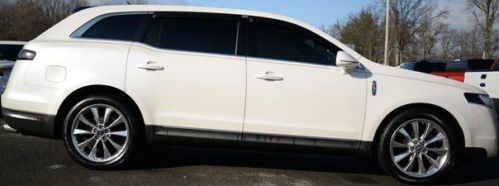 2010 lincoln mkt ecoboost sport utility 4-door 3.5l, white platinum tri coat.