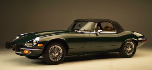 1974 jaguar e-type v-12 roadster (british racing green)