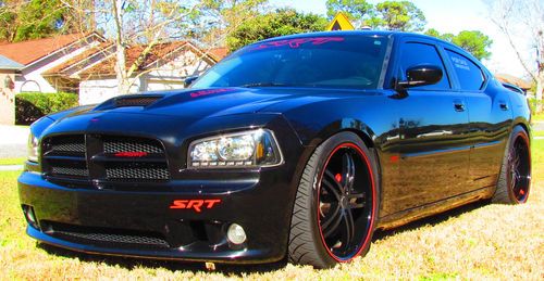 2006 dodge charger srt8  show car ready-blacked out 485hp loaded super clean