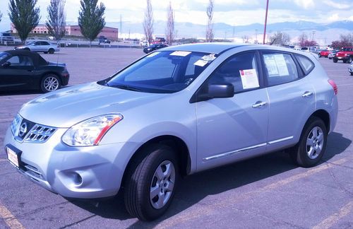 2011 nissan rogue s- 1 owner, certified pre-owned inspected, fuel efficient suv!