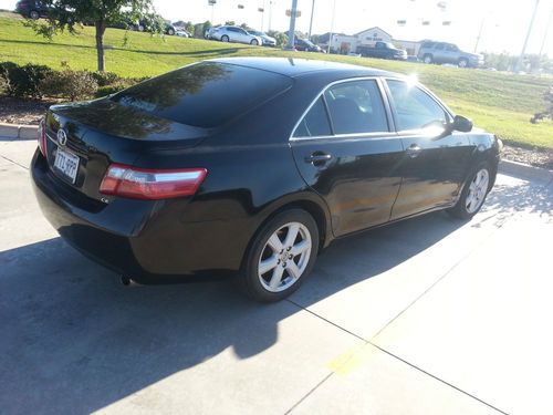 2007 toyota camry clean title! well-maintained!