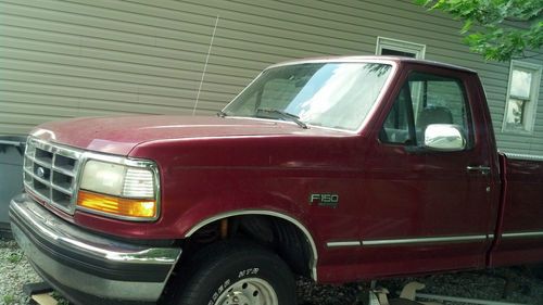 1995 ford f-150 xlt red