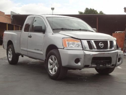 2009 nissan titan king cab damaged salvage runs! priced to sell export welcome!!