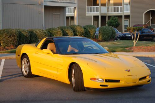 2000 corvette, 3rd owner, 6 speed, both tops, &#034;get noticed&#034; yellow