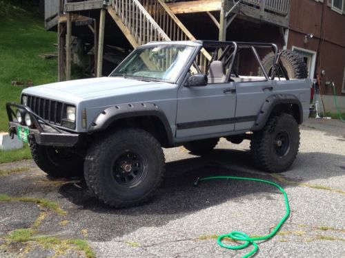 Lifted 2000 jeep cherokee sport utility 4-door 4.0l w/ roll cage
