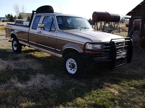 *must see* 1993 ford f-250 xlt 4x4 ext. cab  7.5l 460 v8 w/7,000-zombie killer
