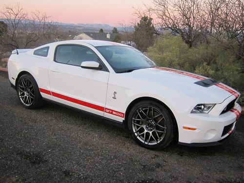 2011 ford mustang shelby gt500 coupe 2-door 5.4l, v8. svt &amp; navi pkgs. fast fun