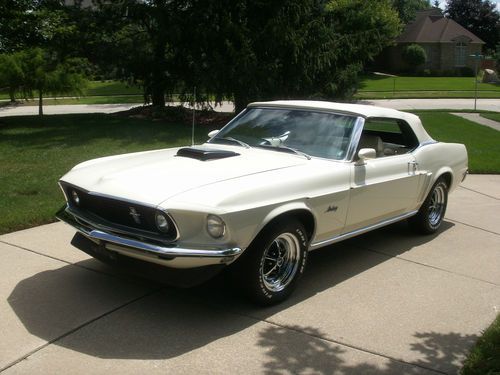 1969 ford mustang convertible 302v8 shaker auto air ps pb triple white loaded