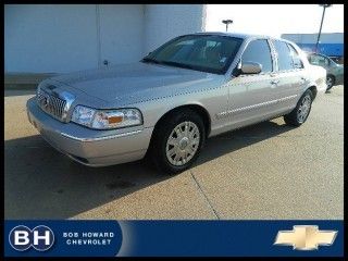Grand marquis 4dr sdn gs power seat cloth seats very nice