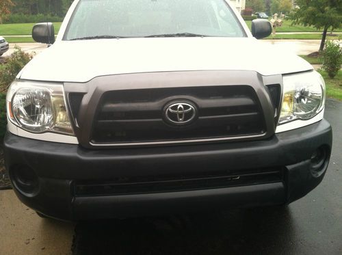 2006 toyota tacoma regular cab auto aircond white pickup truck gemtop canopy