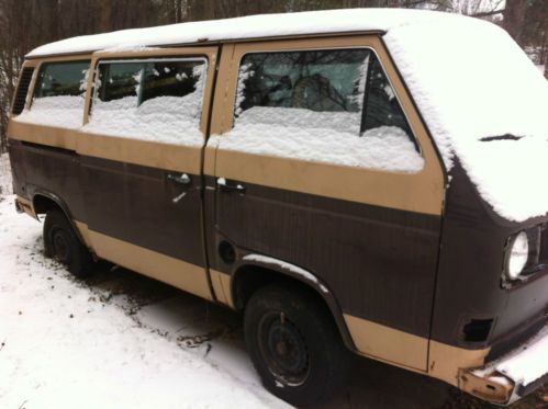 1984 vw vanagon (as is\parts)
