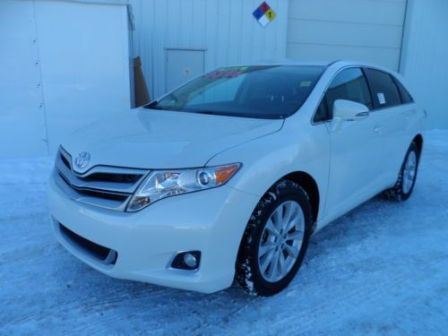 Hail sale new 2013 toyota venza le for just $24,421 save $5384