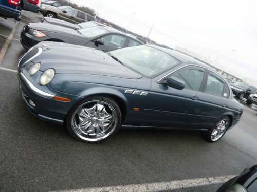 2000 jaguar stype wirh high performance rims and tires  runs and drives