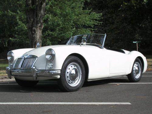 1961 mga roadster 1600 convertible, restored, white, exceptional restored, 61