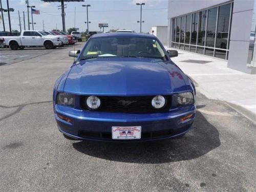 2008 ford mustang